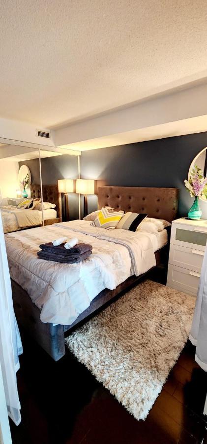 Lakefront Living Downtown Toronto - Free Parking, Gym, Indoor Pool מראה חיצוני תמונה